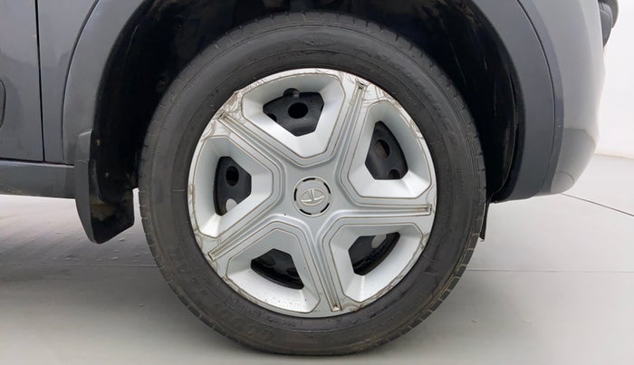 2018 Tata NEXON XE, Petrol, Manual, 24,464 km, Right Front Wheel