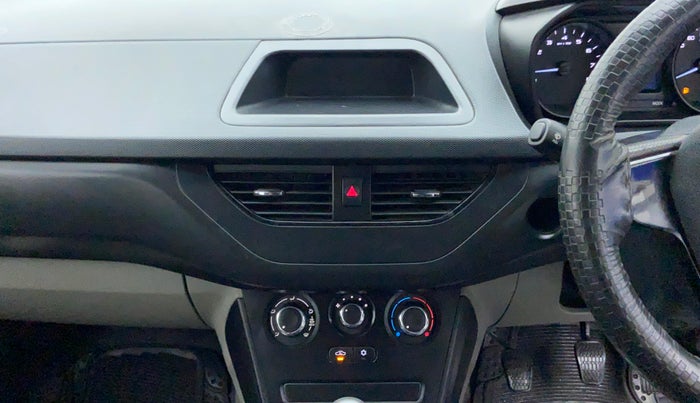 2018 Tata NEXON XE, Petrol, Manual, 24,464 km, Air Conditioner