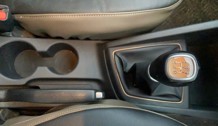 2019 Hyundai i20 Active 1.2 SX, Petrol, Manual, 72,972 km, Gear Lever