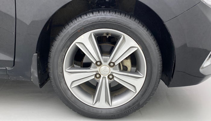 2019 Hyundai Verna 1.6 VTVT SX, Petrol, Manual, 29,095 km, Right Front Wheel