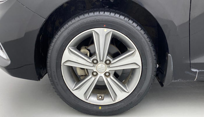 2019 Hyundai Verna 1.6 VTVT SX, Petrol, Manual, 29,095 km, Left Front Wheel