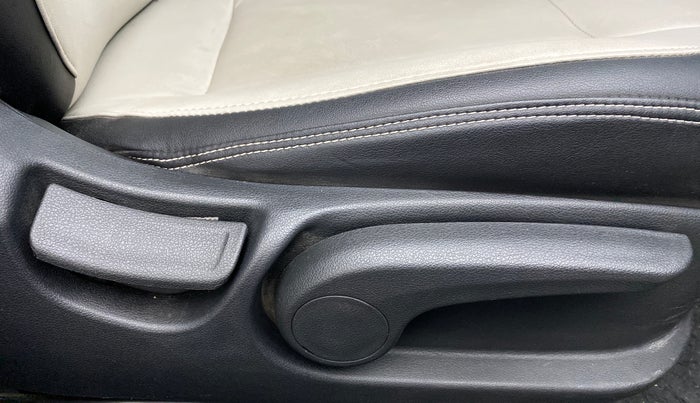 2019 Hyundai Verna 1.6 VTVT SX, Petrol, Manual, 29,095 km, Driver Side Adjustment Panel