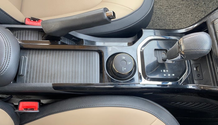 2022 Tata NEXON XZA PLUS KAZIRANGA PETROL, Petrol, Automatic, 48,305 km, Gear Lever