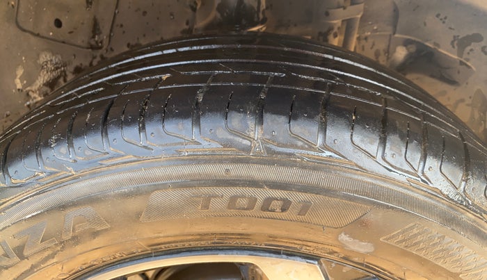 2022 Tata NEXON XZA PLUS KAZIRANGA PETROL, Petrol, Automatic, 48,305 km, Left Rear Tyre Tread