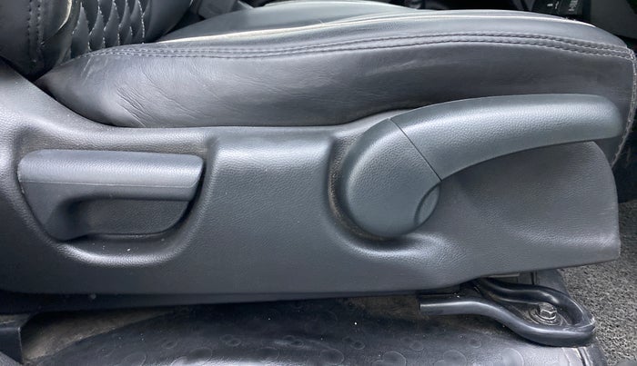 2019 Honda WR-V 1.2L I-VTEC VX MT, Petrol, Manual, 32,139 km, Driver Side Adjustment Panel