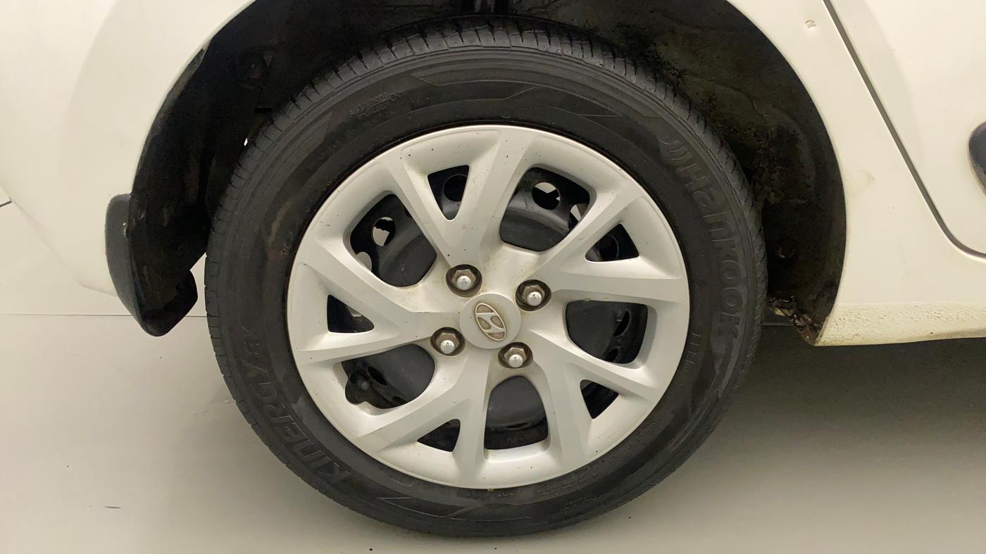 2018 Hyundai Grand i10 MAGNA 1.2 KAPPA VTVT, Petrol, Manual, 45,213 km, Right Rear Wheel