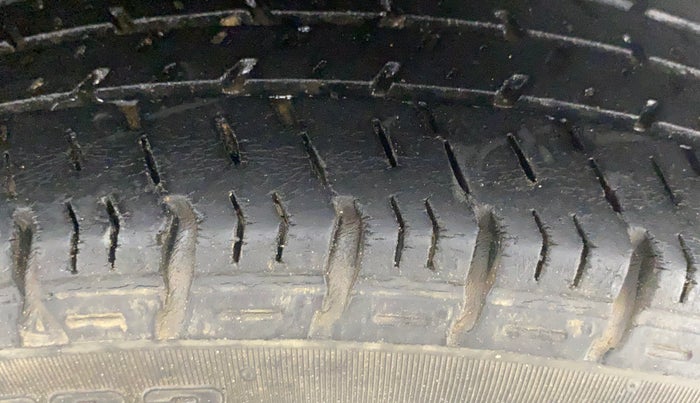 2018 Maruti Alto K10 VXI, Petrol, Manual, 47,367 km, Left Rear Tyre Tread
