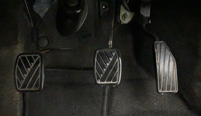 2019 Maruti New Wagon-R LXI CNG 1.0 L, CNG, Manual, 48,352 km, Pedals