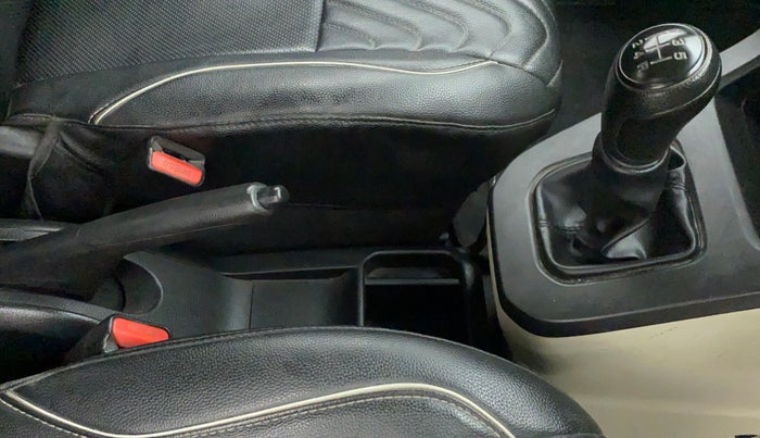 2019 Maruti New Wagon-R LXI CNG 1.0 L, CNG, Manual, 48,352 km, Gear Lever