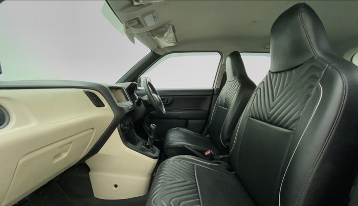 2019 Maruti New Wagon-R LXI CNG 1.0 L, CNG, Manual, 48,352 km, Right Side Front Door Cabin