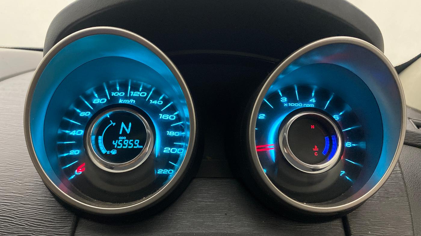 2019 Mahindra XUV500 W7, Diesel, Manual, 45,911 km, Odometer Image