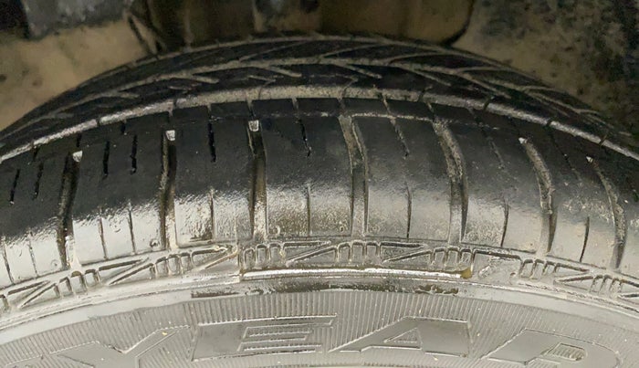 2017 Tata Tiago XZA PETROL, Petrol, Automatic, 31,975 km, Left Front Tyre Tread