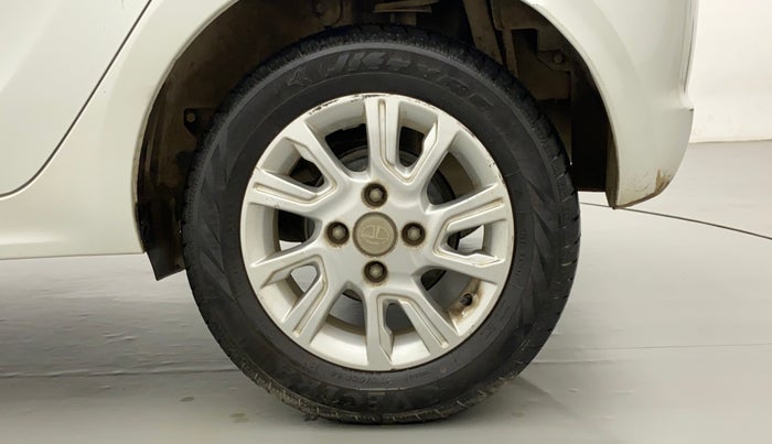 2017 Tata Tiago XZA PETROL, Petrol, Automatic, 31,975 km, Left Rear Wheel