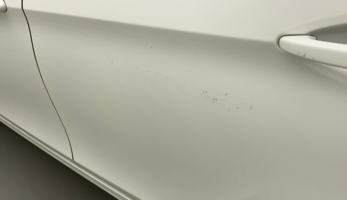 2017 Tata Tiago XZA PETROL, Petrol, Automatic, 31,975 km, Rear left door - Minor scratches