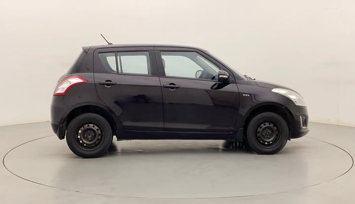 2015 Maruti Swift VXI, Petrol, Manual, 40,861 km, Right Side View