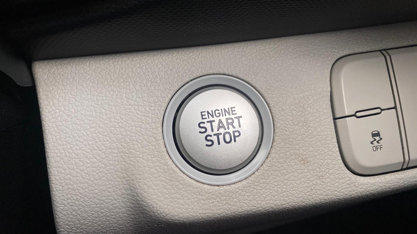 2023 Hyundai VENUE SX (O) 1.0 TURBO DCT, Petrol, Automatic, 35,785 km, Keyless Start/ Stop Button
