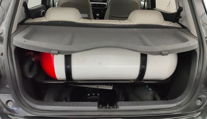 2021 Hyundai GRAND I10 NIOS SPORTZ 1.2 KAPPA VTVT CNG, CNG, Manual, 41,625 km, Boot Inside