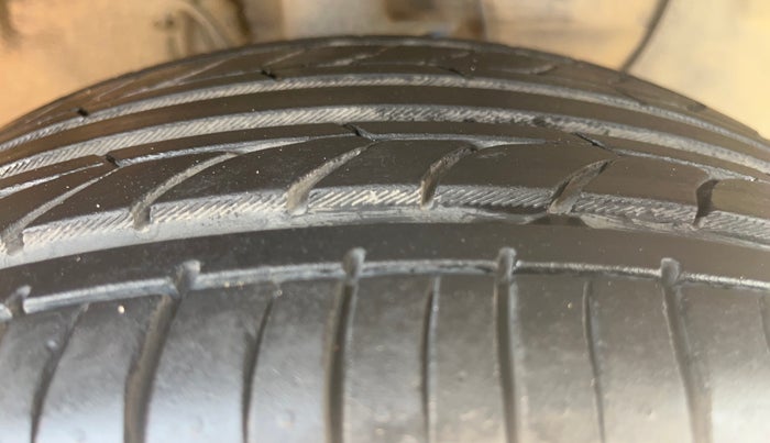 2017 Hyundai i20 Active 1.2 SX, Petrol, Manual, 51,217 km, Right Front Tyre Tread