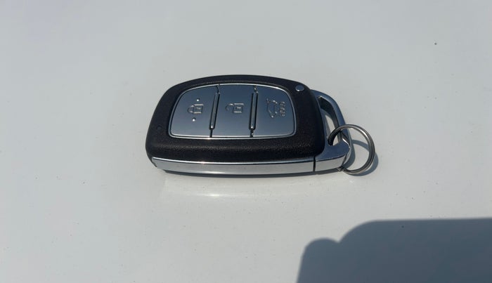 2017 Hyundai i20 Active 1.2 SX, Petrol, Manual, 51,217 km, Key Close Up