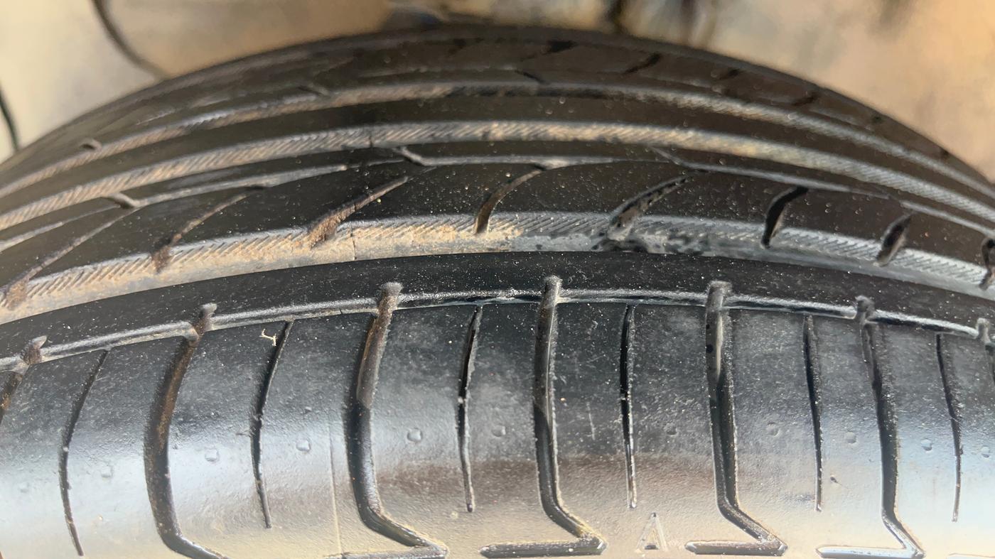 2017 Hyundai i20 Active 1.2 SX, Petrol, Manual, 51,217 km, Left Front Tyre Tread