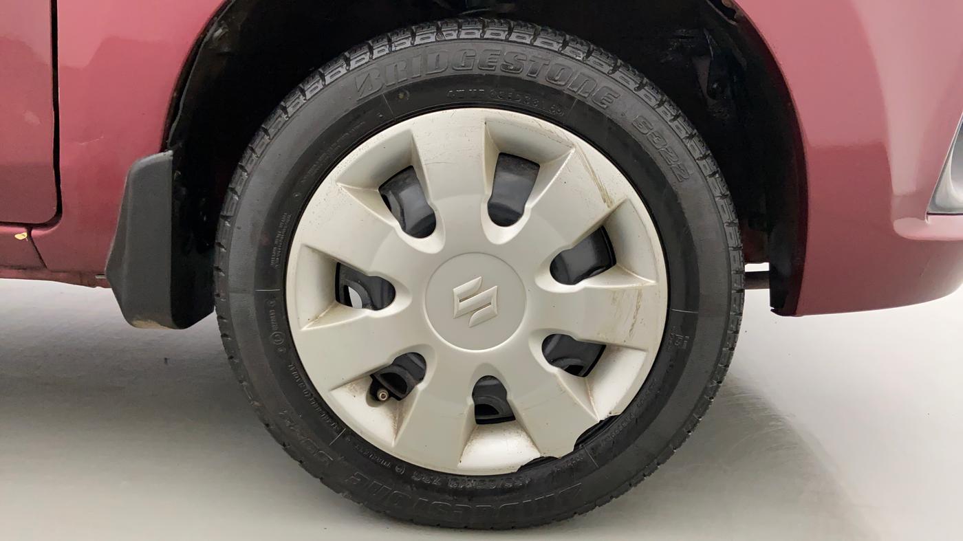 2016 Maruti Alto K10 VXI, Petrol, Manual, 15,446 km, Right Front Wheel