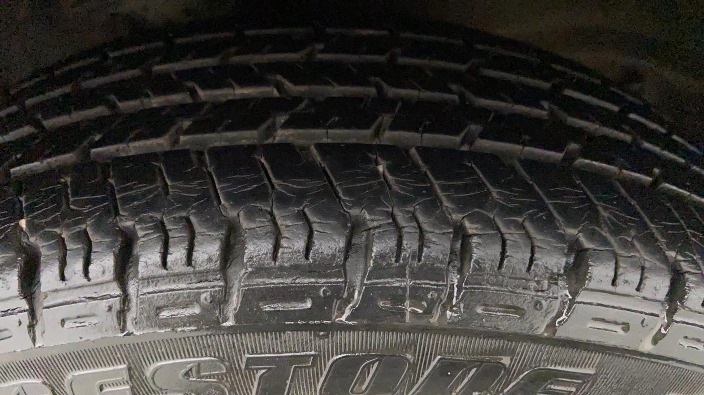 2016 Maruti Alto K10 VXI, Petrol, Manual, 15,446 km, Right Front Tyre Tread