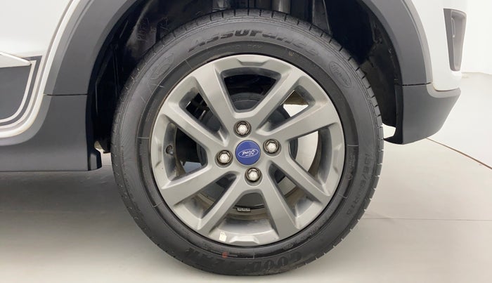 2018 Ford FREESTYLE TITANIUM 1.2 TI-VCT MT, Petrol, Manual, 16,203 km, Left Rear Wheel