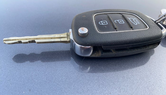 2019 Hyundai Elite i20 SPORTZ PLUS 1.2, Petrol, Manual, 81,599 km, Key Close Up