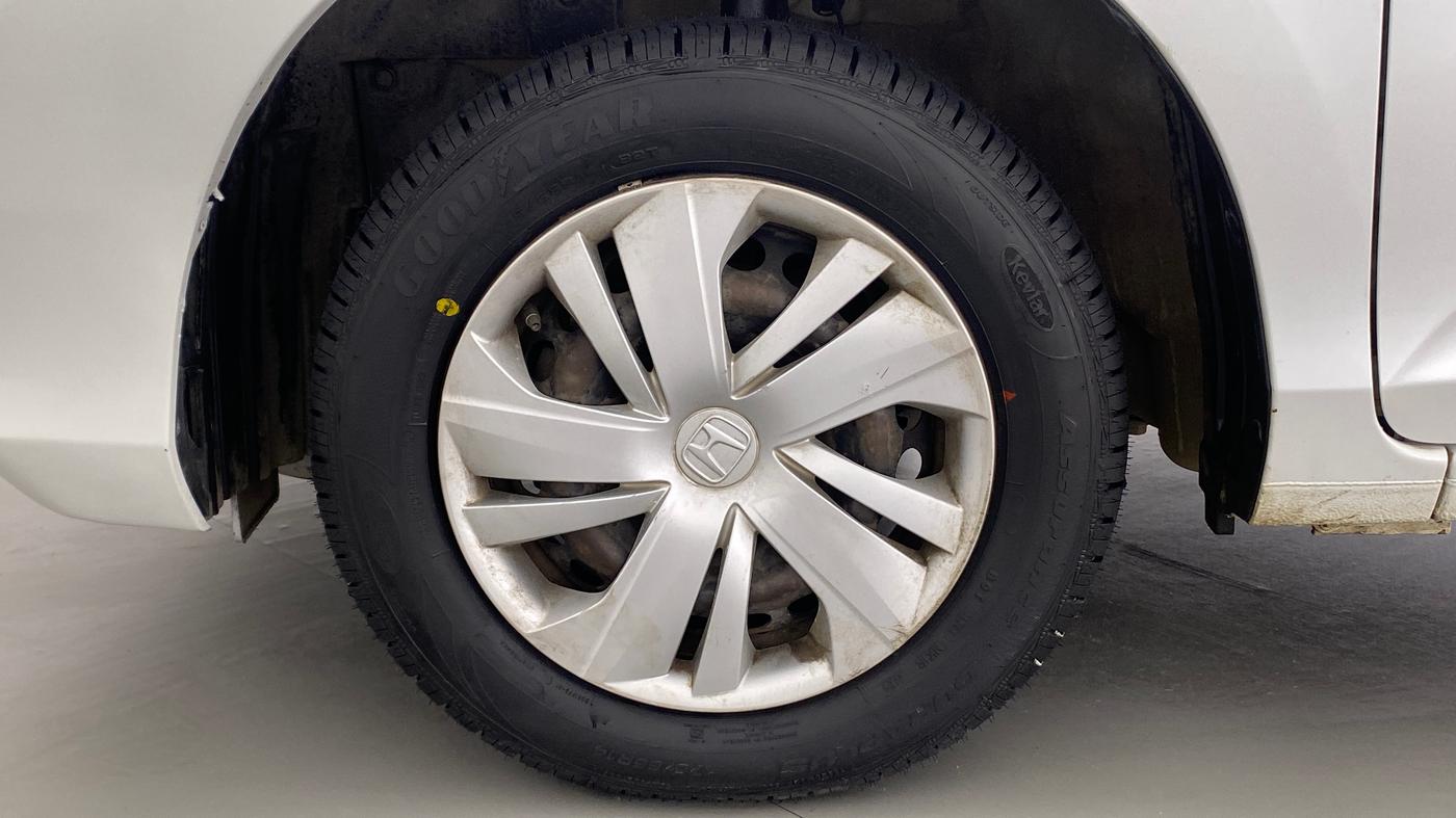 2018 Honda Amaze 1.5 SMT I DTEC, Diesel, Manual, 91,156 km, Left Front Wheel