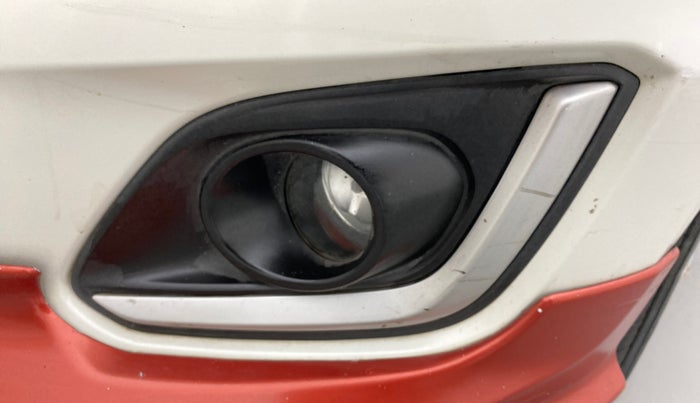 2015 Maruti Swift VDI ABS, Diesel, Manual, 75,447 km, Left fog light - Not working