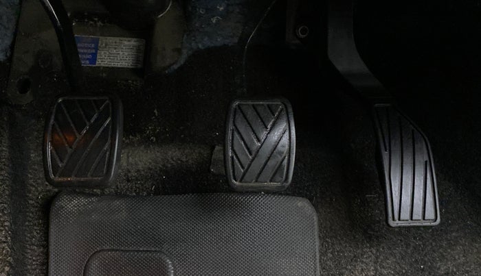 2021 Maruti Vitara Brezza VXI, Petrol, Manual, 24,390 km, Pedals