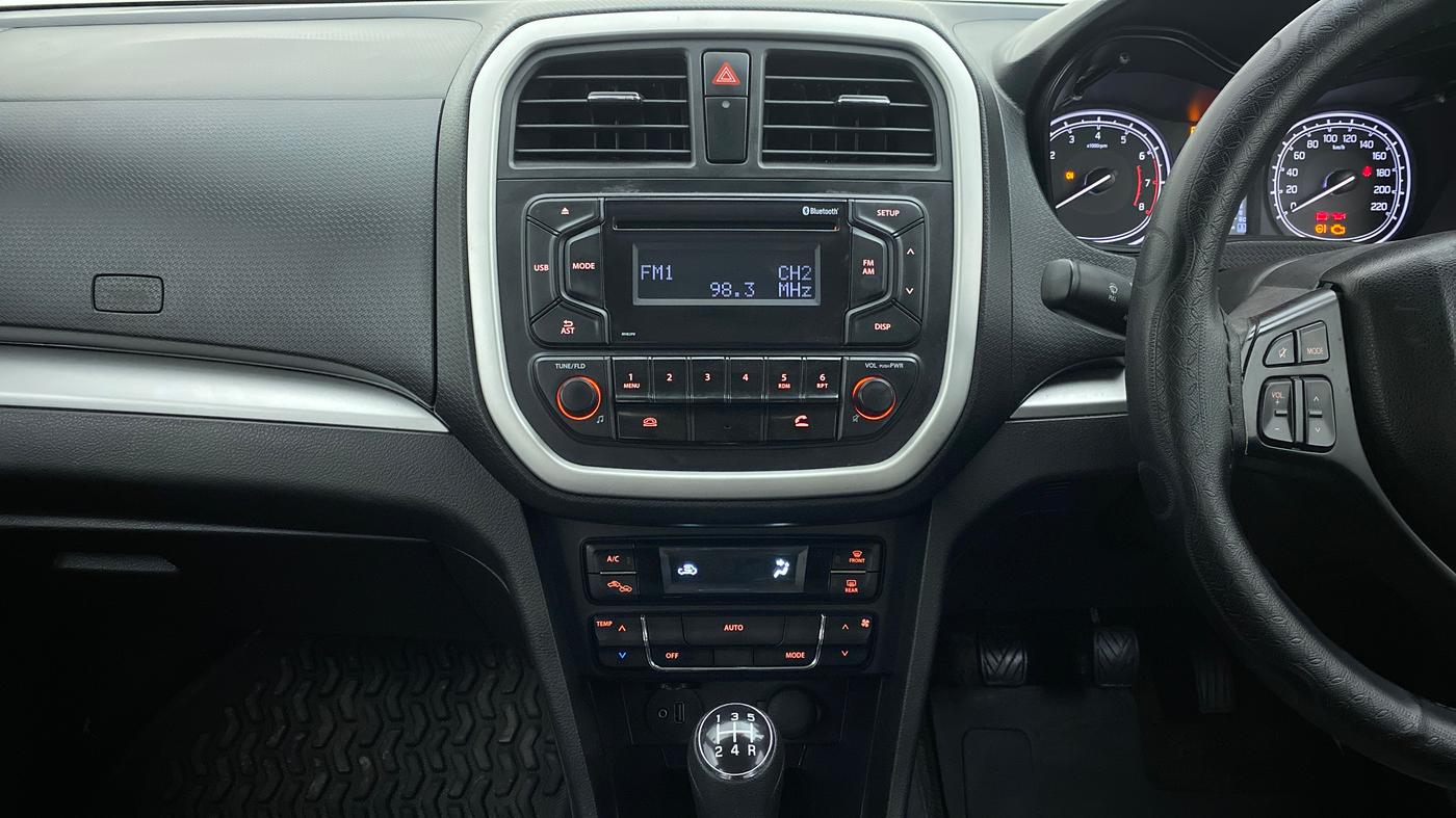 2021 Maruti Vitara Brezza VXI, Petrol, Manual, 24,390 km, Air Conditioner