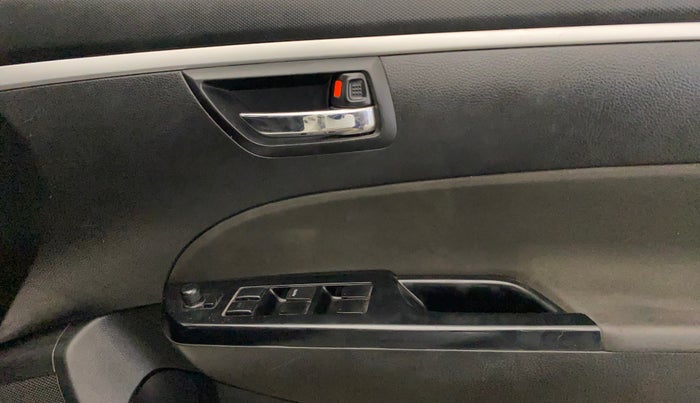 2016 Maruti Swift VXI, Petrol, Manual, 64,708 km, Driver Side Door Panels Control