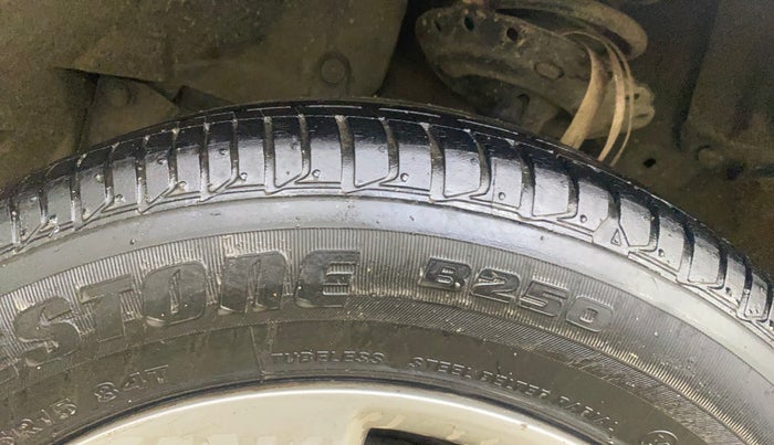 2016 Honda Jazz 1.2L I-VTEC V AT, Petrol, Automatic, 48,217 km, Left Front Tyre Tread