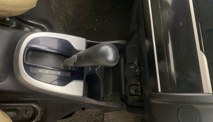 2016 Honda Jazz 1.2L I-VTEC V AT, Petrol, Automatic, 48,217 km, Gear Lever