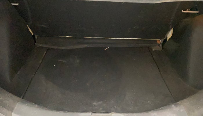 2016 Honda Jazz 1.2L I-VTEC V AT, Petrol, Automatic, 48,217 km, Boot Inside