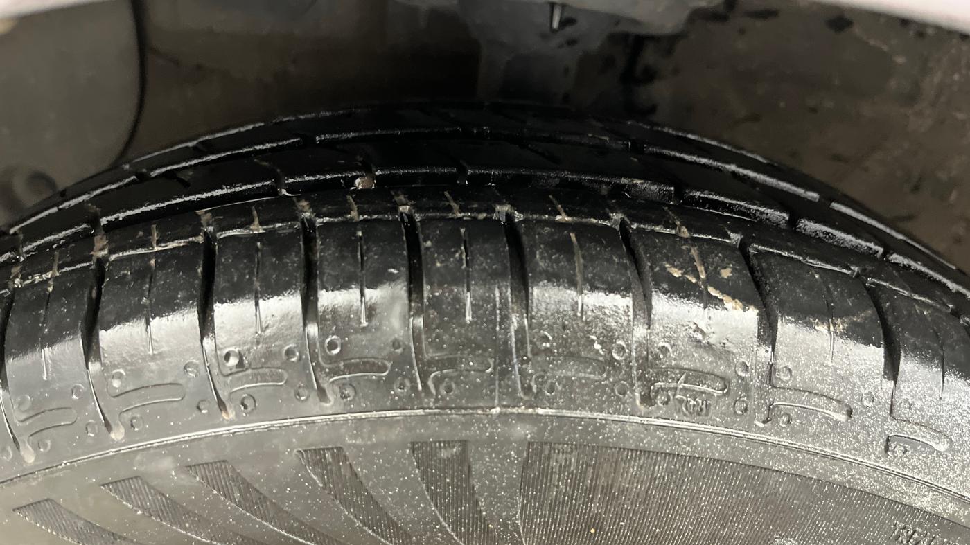 2019 Hyundai Grand i10 SPORTZ 1.2 KAPPA VTVT, Petrol, Manual, 51,640 km, Left Front Tyre Tread