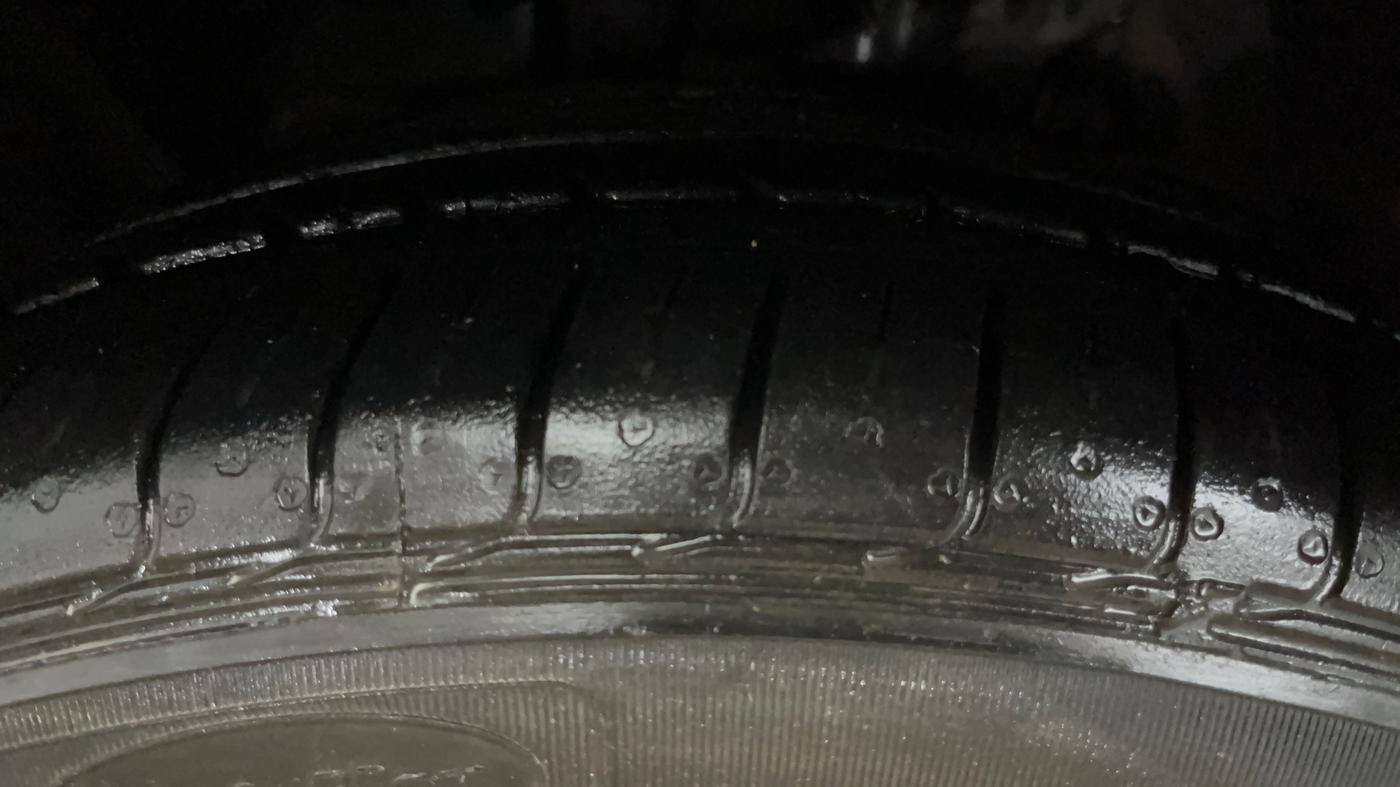 2018 Ford FREESTYLE TITANIUM 1.2 PETROL, Petrol, Manual, 56,408 km, Left Front Tyre Tread
