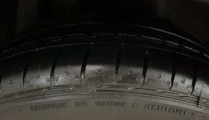 2018 Ford FREESTYLE TITANIUM 1.2 PETROL, Petrol, Manual, 56,238 km, Right Rear Tyre Tread