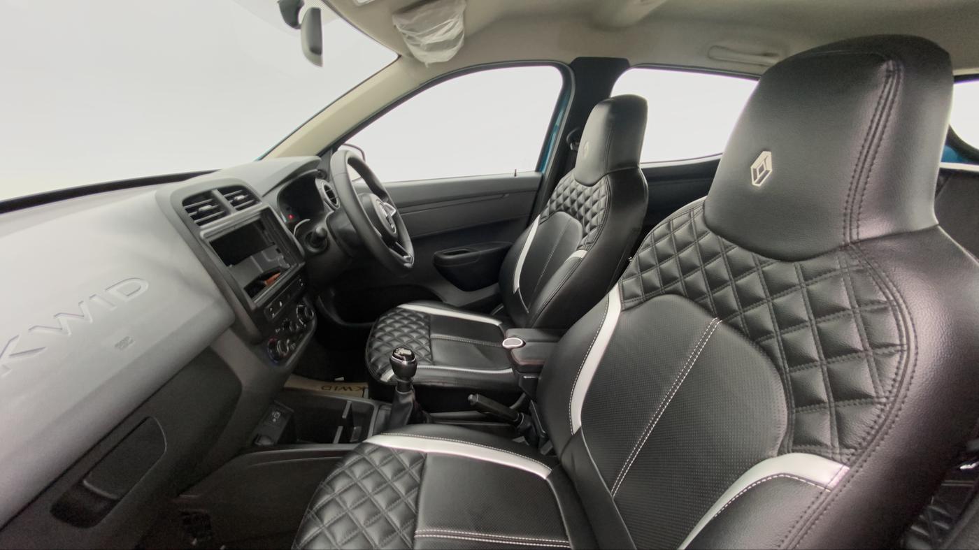 2020 Renault Kwid 1.0 RXT Opt, Petrol, Manual, 21,175 km, Right Side Front Door Cabin
