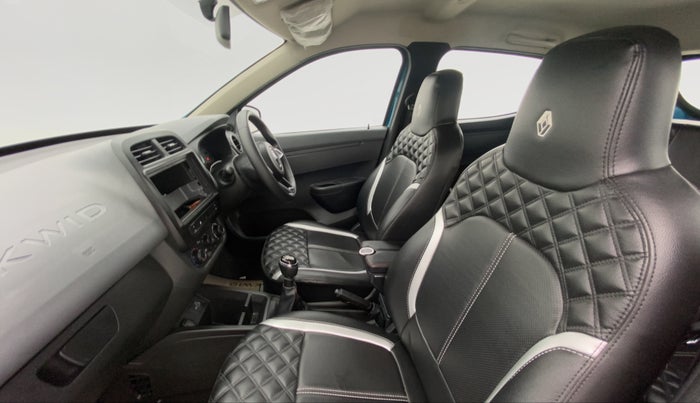 2020 Renault Kwid 1.0 RXT Opt, Petrol, Manual, 21,175 km, Right Side Front Door Cabin