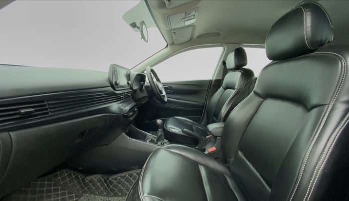 2022 Hyundai NEW I20 SPORTZ 1.2 MT, Petrol, Manual, 12,181 km, Right Side Front Door Cabin