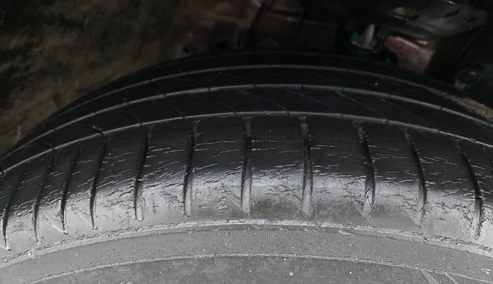 2017 Honda BR-V 1.5L I- DTEC S, Diesel, Manual, 65,395 km, Right Front Tyre Tread