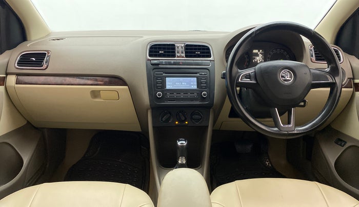 2015 Skoda Rapid AMBITION 1.5 TDI AT, Diesel, Automatic, 1,13,246 km, Dashboard