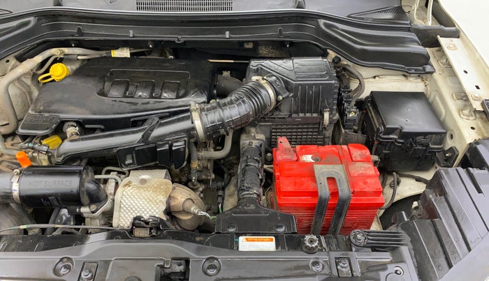 2019 Mahindra XUV300 W8 1.2 PETROL, Petrol, Manual, 82,081 km, Engine View - Left