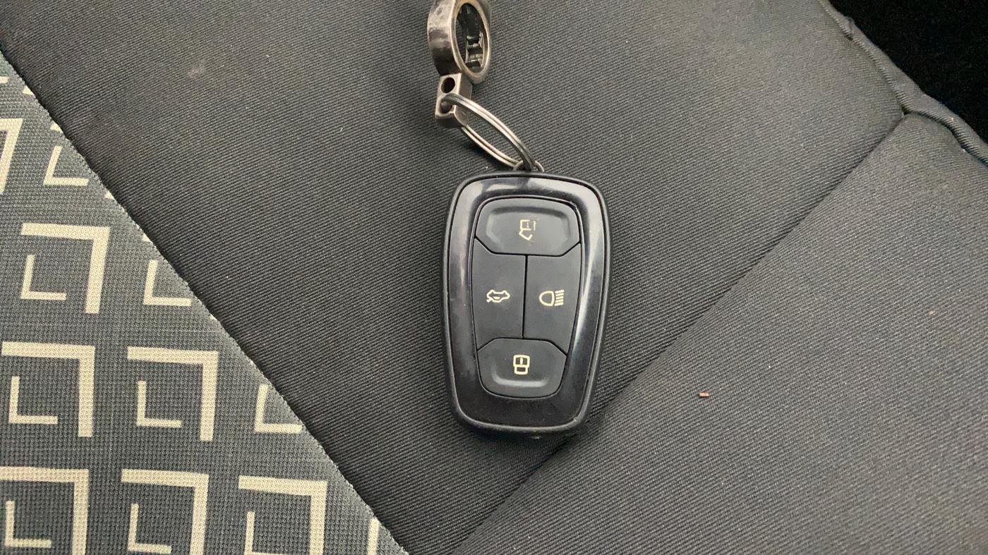 2019 Tata ALTROZ XZ DIESEL, Diesel, Manual, 65,041 km, Key Close Up