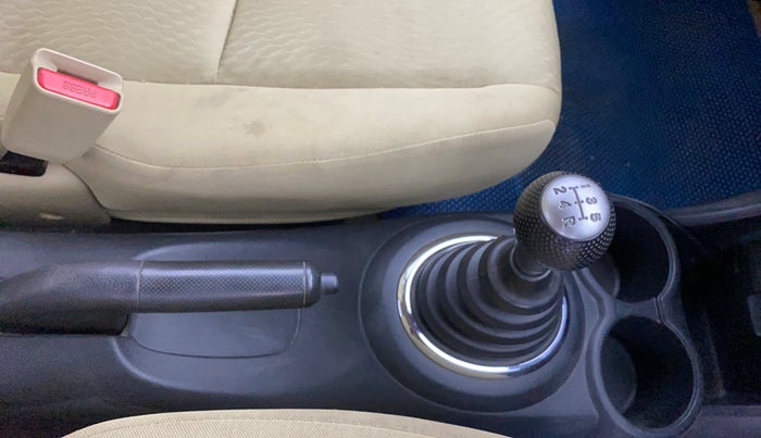 2014 Honda Amaze 1.2L I-VTEC S, Petrol, Manual, 51,582 km, Gear Lever