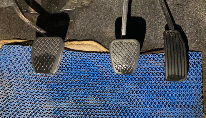 2014 Honda Amaze 1.2L I-VTEC S, Petrol, Manual, 51,582 km, Pedals