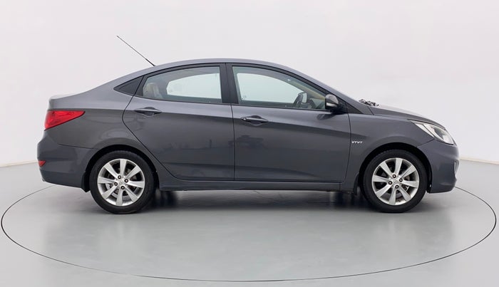2012 Hyundai Verna FLUIDIC 1.6 VTVT SX, CNG, Manual, 1,01,070 km, Right Side View