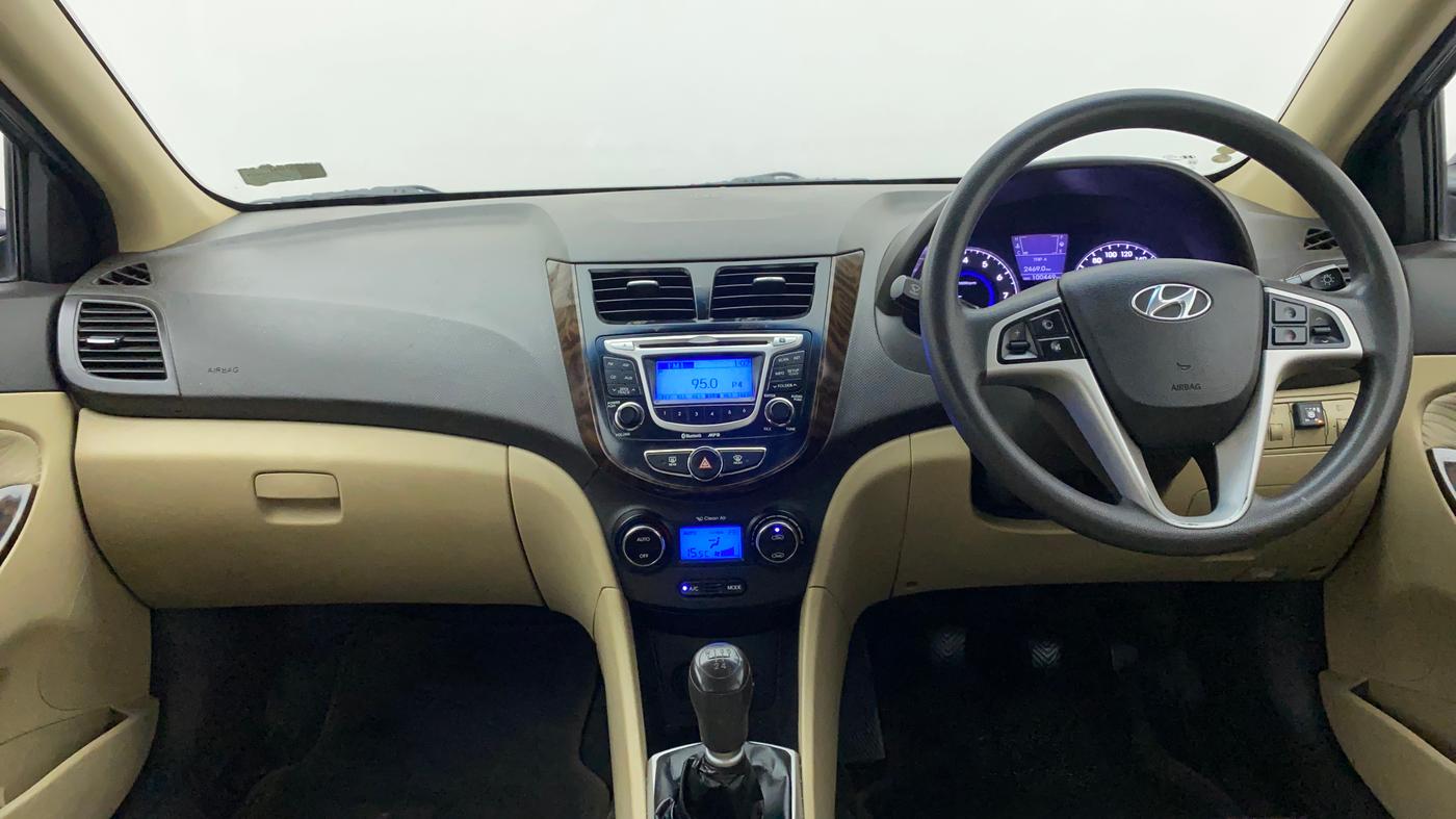 2012 Hyundai Verna FLUIDIC 1.6 VTVT SX, CNG, Manual, 1,01,070 km, Dashboard